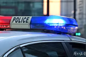 “男子高空扔狗还炫耀”？警方通报：采取刑事强制措施图片