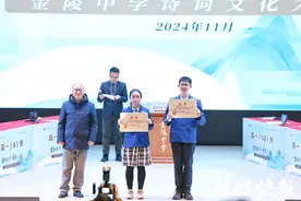 一口气背出55首含“花”诗句，这群中学生文学素养太强了图片