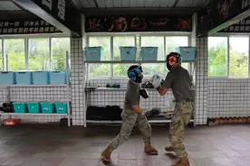 “拳王”入伍！他说，我还有个“兵王”梦图片