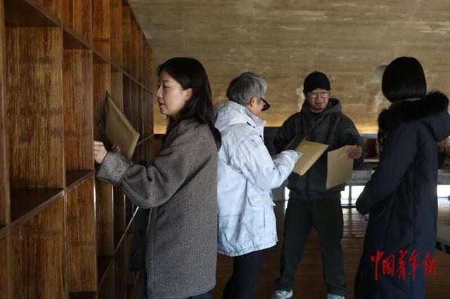 每周图片精选（10.25-10.31）| 神舟二十一号、APEC庆州峰会、重阳节