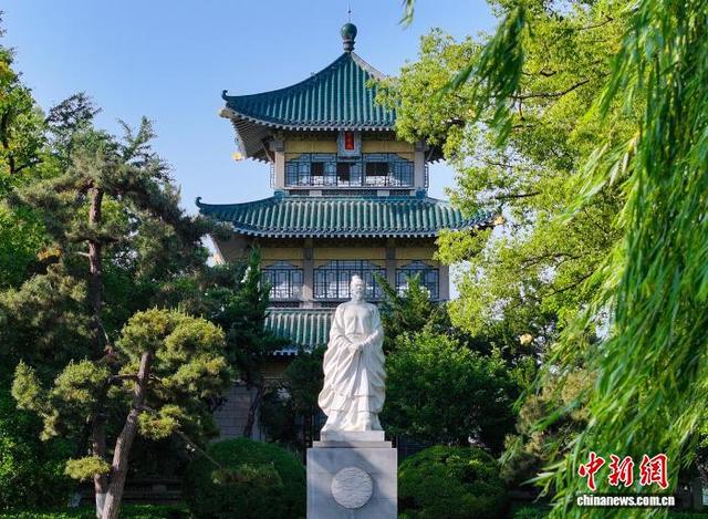 武汉东湖：碧水映楚韵 四季皆诗行