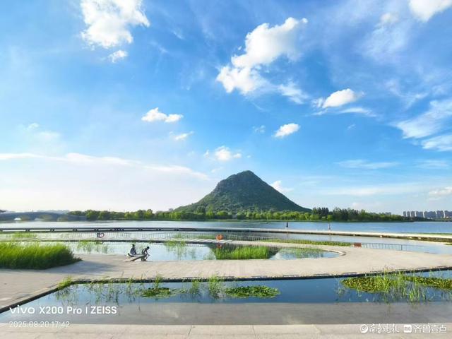 行摄华山——白云飘飘华山蓝