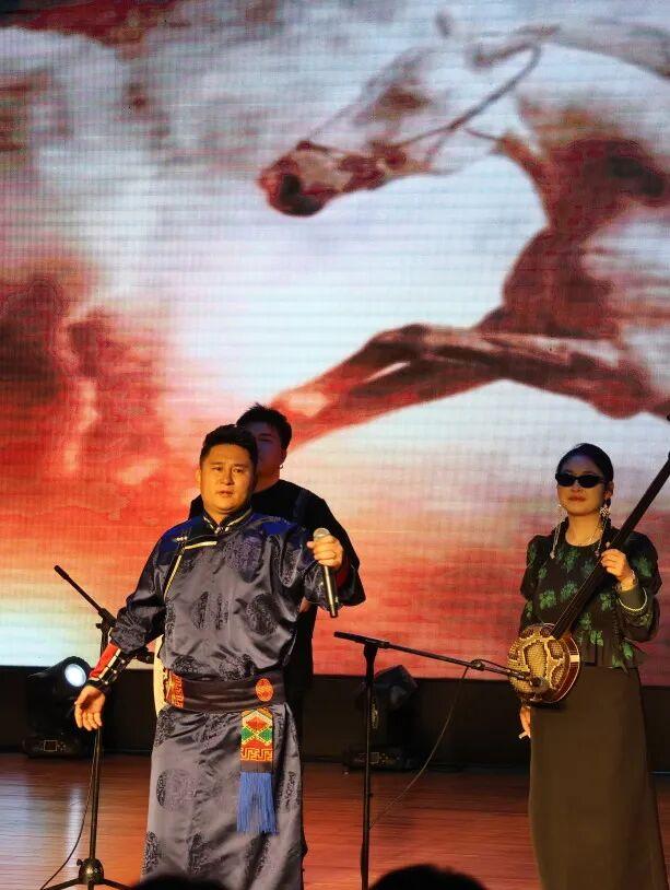 青城冰雪“湘”约中南！这个冬天，去呼和浩特撒个欢儿