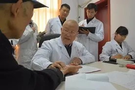 重阳话养生：听听96岁国医大师张磊有啥养生保健“秘诀”？图片
