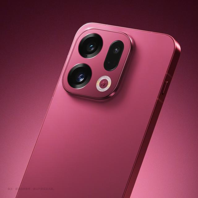 OPPO Find X9系列红色特别版首次亮相，独创绒砂工艺重塑旗舰质感