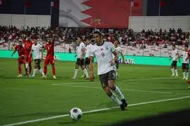 国足赢了！世预赛国足客场“绝杀”巴林队图片