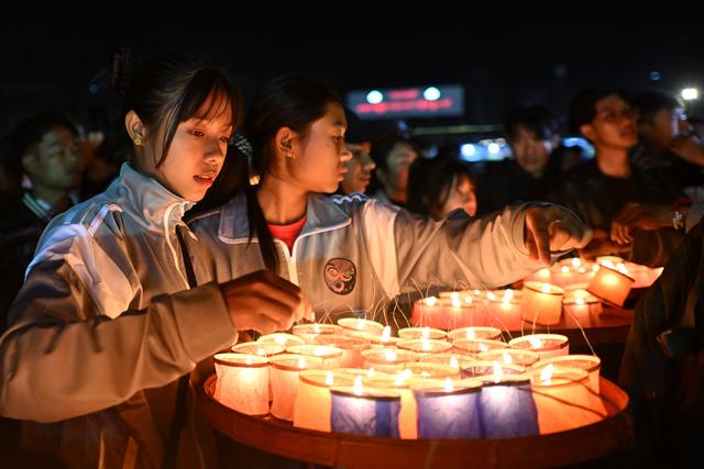 （外代一线）缅甸：点灯节