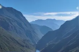 如果前沿物理科研有“深度”，那将是2400米！图片