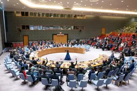 联合国安理会通过决议呼吁在加沙地带实现停火图片