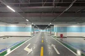 广州白云站停车场正式对外开放图片