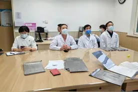 健康中国看山西：中国医学科学院肿瘤医院派驻专家雷文东教授入驻山西省肿瘤医院胸外科开展工作图片