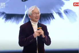 “用声音打开阅读新世界”丨听陈铎深情演绎《乡愁》图片