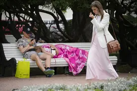 （外代一线）俄罗斯多地破最高气温纪录图片