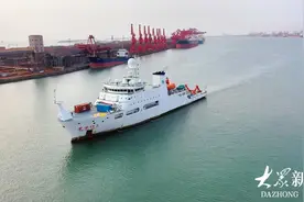 “东方红3”科考船凯旋！完成西北太平洋综合科考任务回国图片