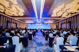 硕士平均年薪11万-20万元，博士平均年薪为20万图片