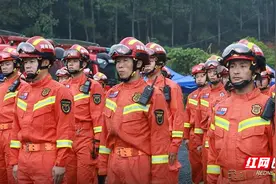 组图丨快速反应！永州消防这场实战化演练超“燃”图片