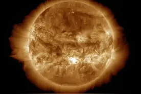爆发！今晚或有大地磁暴！它会导致人头痛、失眠？要进行防护？专家回应→图片