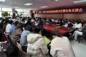 “凝心聚力抓常规，业务检查展风采”——榆林高新区第一中学期中业务检查及展览活动图片