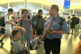 最多一天“捡”6个娃，长沙南站提醒广大旅客：照看好随行儿童图片