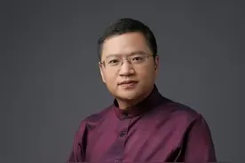 观澜酒业2025丨北京酒类流通行业协会秘书长程万松：做消费推广要让酿酒师、酒体设计师等后端专业人士走向前端图片