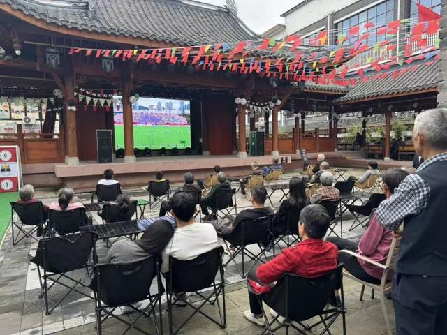 仪陇“双节”假期旅游火爆 全县A级景区共接待游客65.04万人次