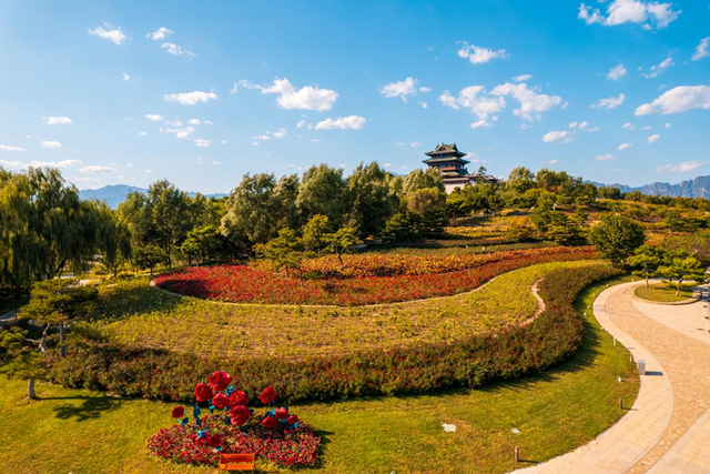 秋日美学与潮流碰撞：北京世园国际旅游度假区邀您“秋聚” 共赏多彩世界