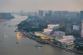 城事｜广州新地标：白鹅潭大湾区艺术中心启用图片