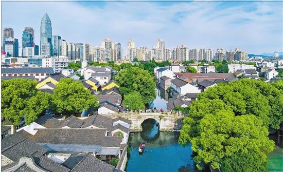 泛舟诗画间 催生新商机 水网密布的长三角兴起水上游