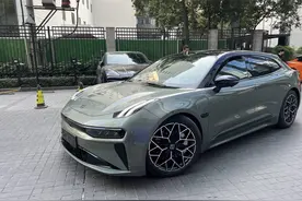 1118项升级的全新极氪001到底怎样？我们在成都的街头试了试图片