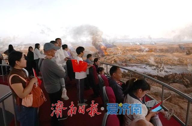 缅怀先烈，传承精神！济南国庆“红色游”受热捧