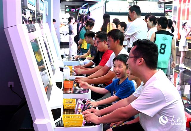 进景区、进街区、进商圈 郑州开启多元化暑期促消费活动