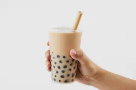 涨姿势了！研究发现喝奶茶成瘾会加重抑郁焦虑情绪图片
