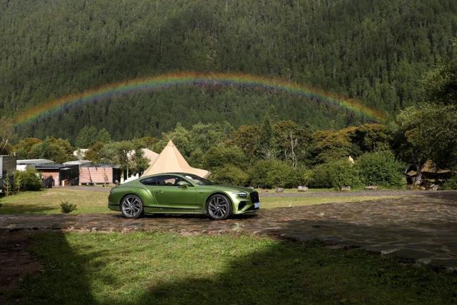 非凡之境 非凡之旅——开着宾利走进西藏