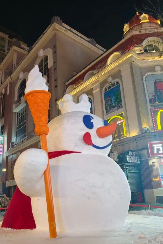哈尔滨雪人天团营业，把冬天甜成棉花糖