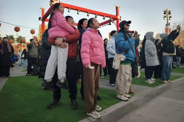 视点｜“环球中国年”主题活动今日在北京环球度假区启动