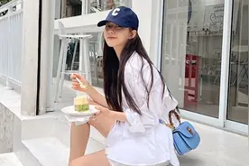 赵露思称被甜品店合伙人背刺,附近商户：常有粉丝打卡,现在空置了