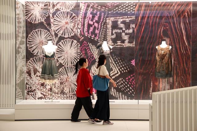 深圳湾文化广场“水落石出”  大湾区文化地标“上新”