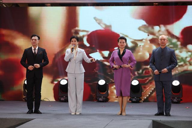 第五届英杰寒地温泉旅游文化节启幕 文旅融合解锁东北冬日新玩法