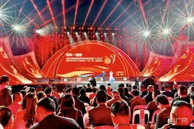 海峡两岸各民族在福建福安欢度“三月三”传统节日图片