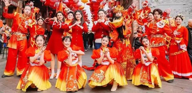 诏安春节七天乐！百场活动、千份好礼、万般精彩、“亿”定让你满意！