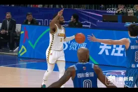 主力三节打卡下班，板凳球员表现出色，浙江东阳光药男篮客场赢四川图片