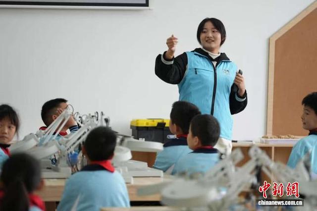 沉睡30万年遗址焕新生 华龙洞成研学旅游新亮点