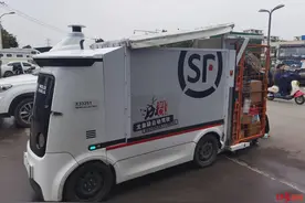 成都无人配送车越来越多：快递员不怕“抢饭碗”，路权成普及关键图片