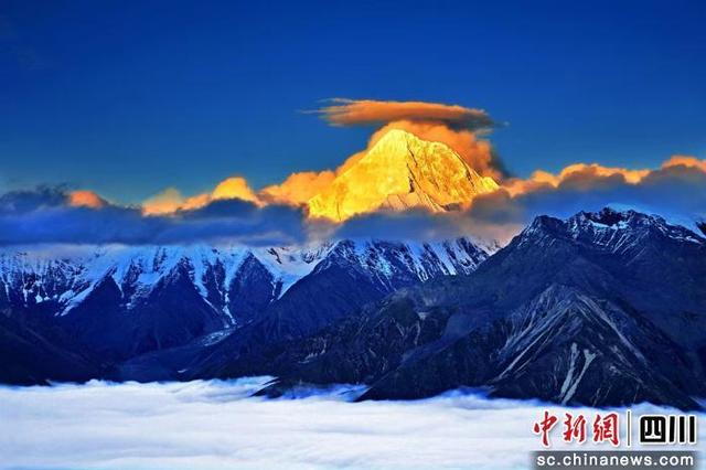 四川康定加速迈向国际生态文化旅游目的地