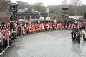 1000多人的全家福怎么拍？浙江衢州大陈村开拍“全村福”图片