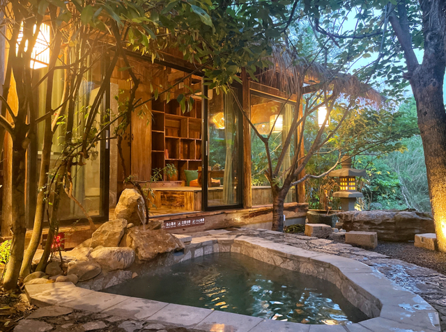 双向奔赴！来一场红城烟火之旅