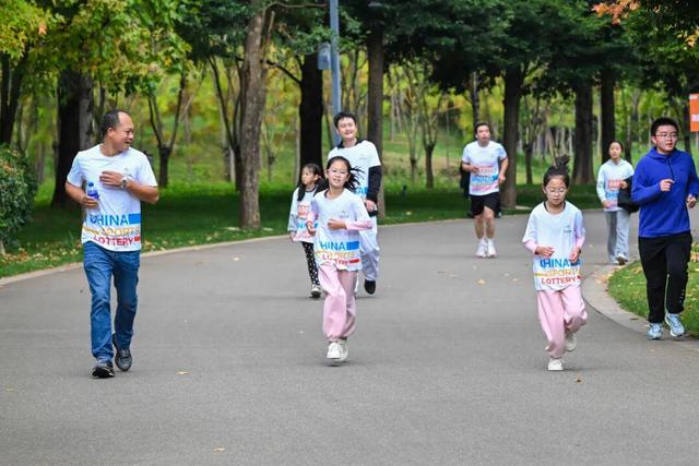 2000余人齐聚弥勒这里！太嗨了～
