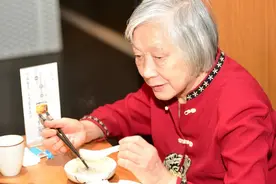 吃饭一个改变，脂肪肝好转了！坚持3个月，肝脏脂肪减少20%！图片