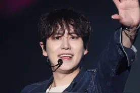 韩媒曝Super Junior曺圭贤遇袭受伤，有女性冲进化妆间挥舞凶器图片