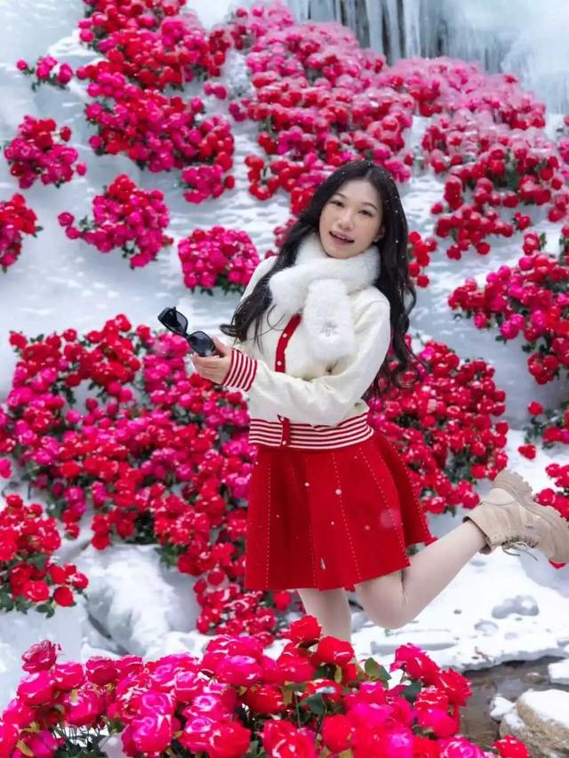 这个冬天，别再“猫冬”啦！300米超长滑道，来这开启嬉冰赏景的雪上之旅